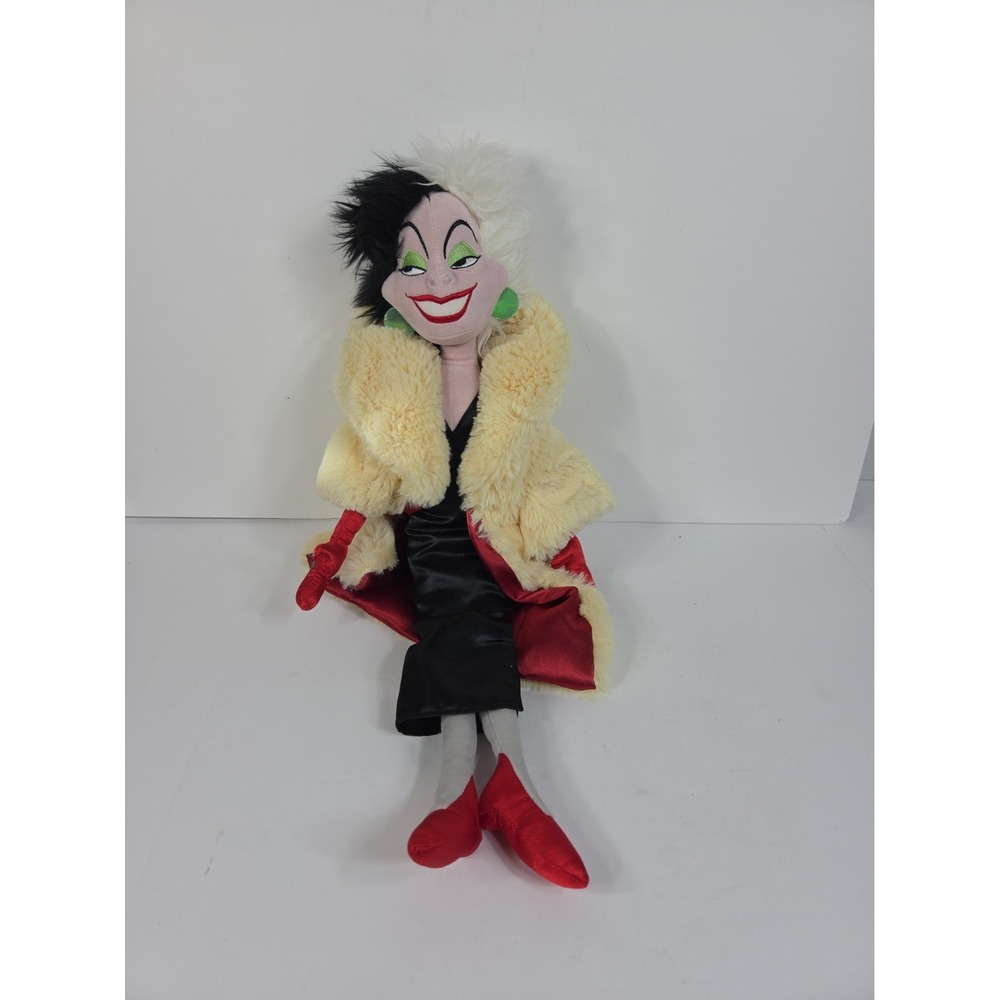 Cruella de Vil Disney Store Plush 22" 101 Dalmatians Villain Deville